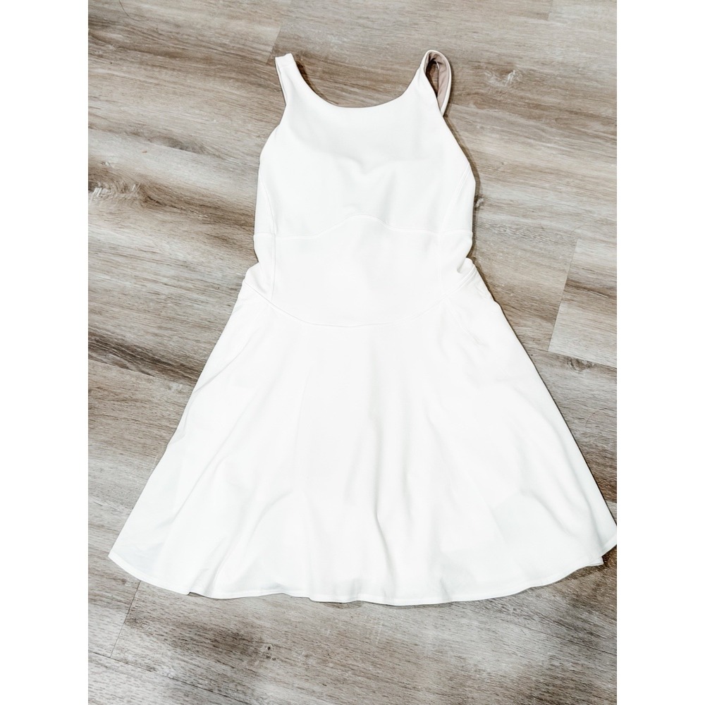 NWT Lululemon Court Crush Athletic Dress 14 White Tennis Golf Built In Shorts - Picture 6 of 13